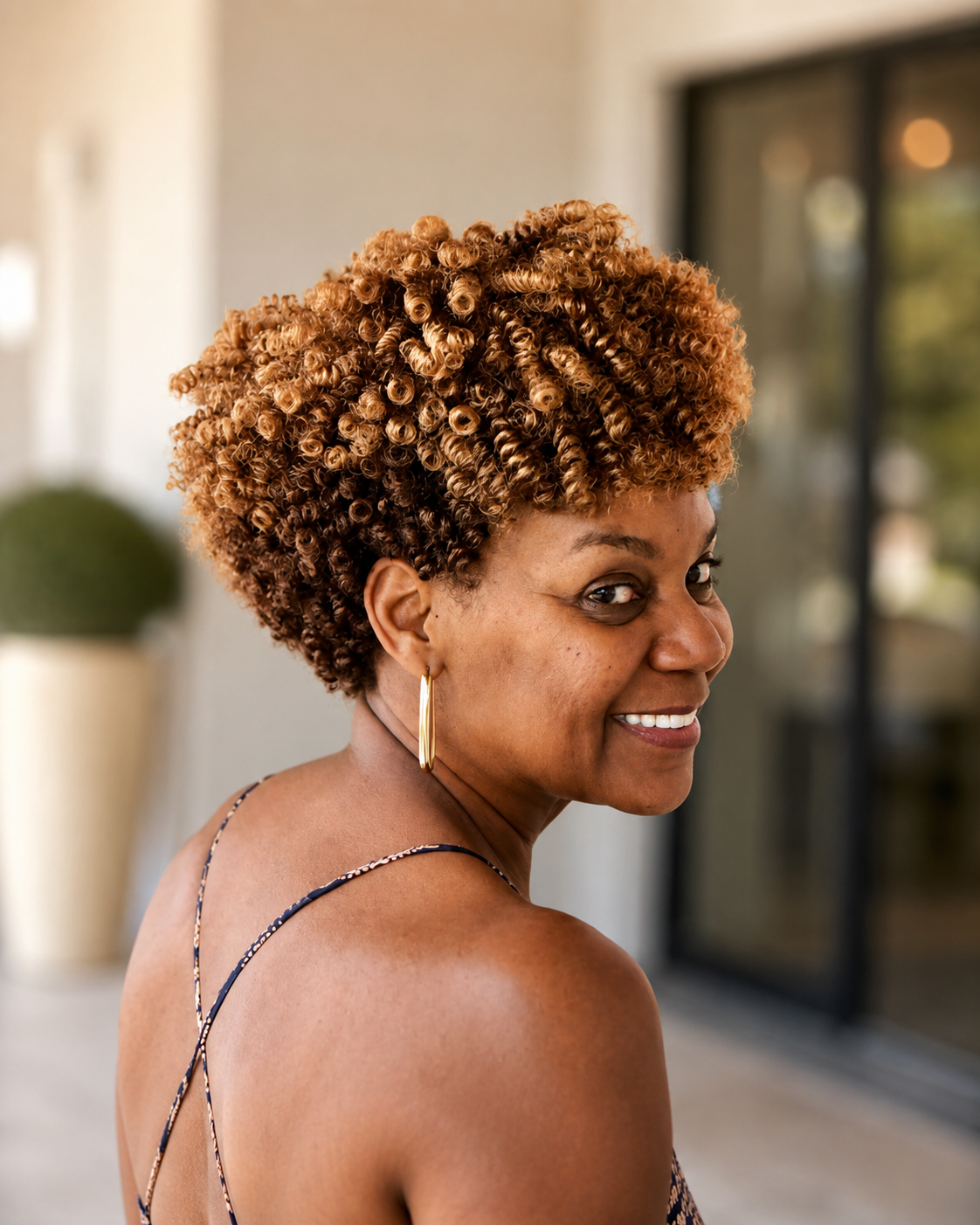 A happy Natrualz Beauty & Wellness client